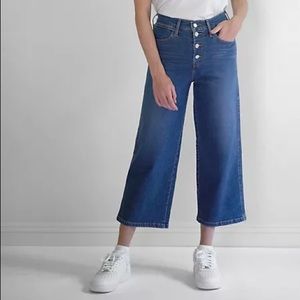 Levis - cropped wide leg jeans